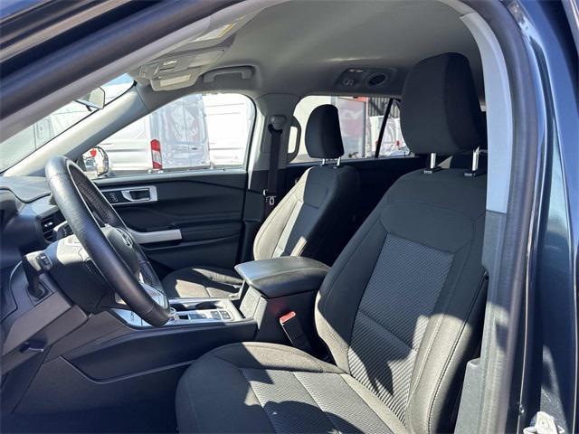 Photo of 2022 STONE BLUE METALLIC Ford Explorer