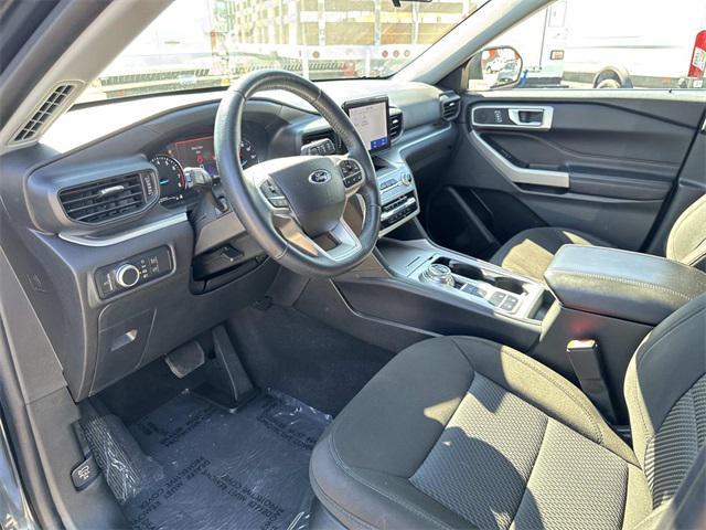 Photo of 2022 STONE BLUE METALLIC Ford Explorer