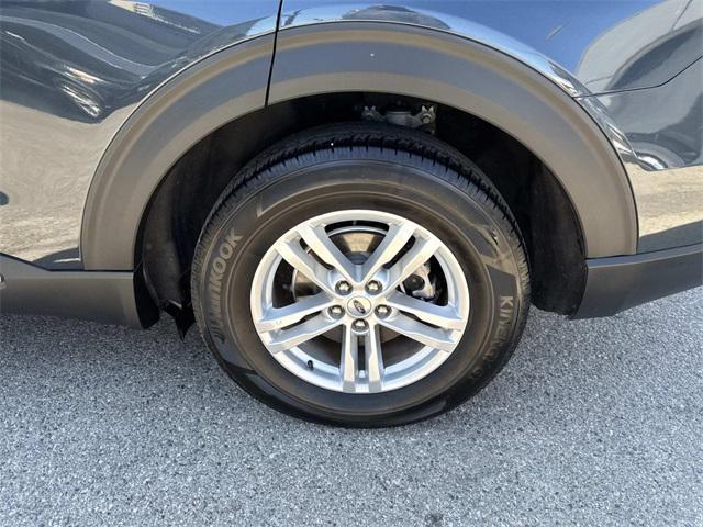 Photo of 2022 STONE BLUE METALLIC Ford Explorer