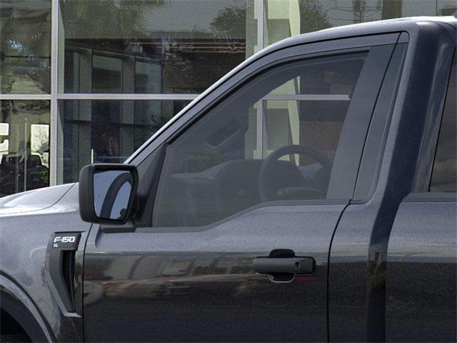 Photo of 2025 AGATE BLACK METALLIC Ford F-150