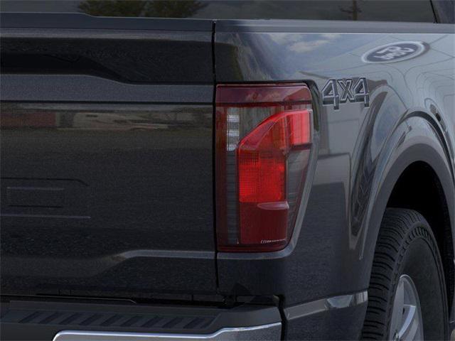 Photo of 2025 AGATE BLACK METALLIC Ford F-150