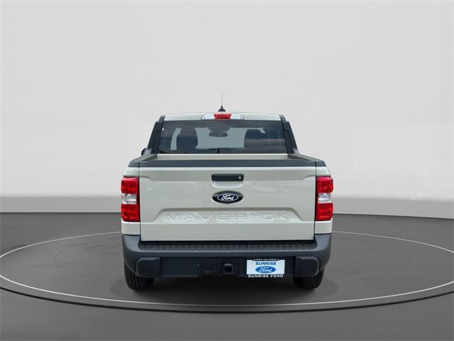 Photo of 2025 DESERT SAND Ford Maverick
