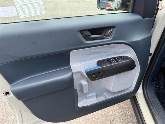 Photo of 2025 DESERT SAND Ford Maverick