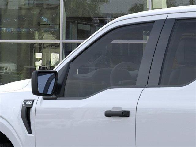 Photo of 2025 OXFORD WHITE Ford F-150
