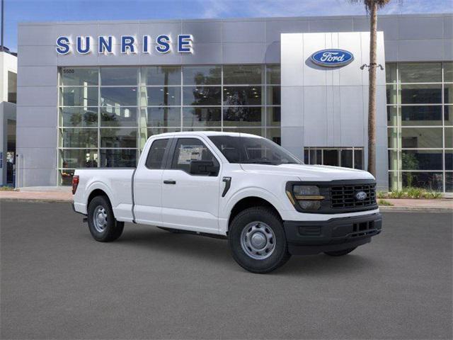 Photo of 2025 OXFORD WHITE Ford F-150