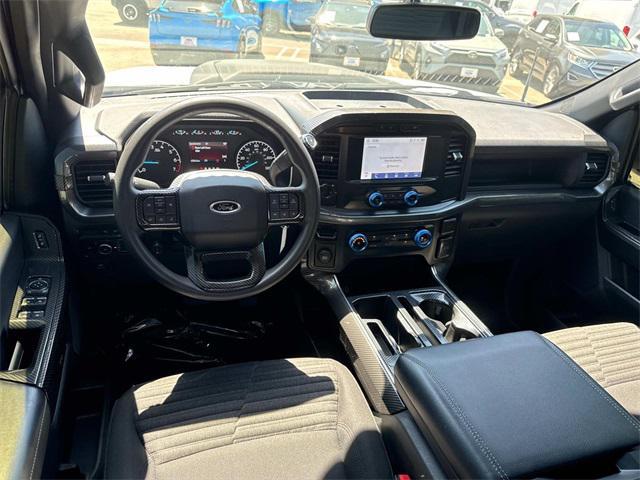Photo of 2022 OXFORD WHITE Ford F-150