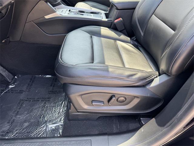Photo of 2022 AGATE BLACK METALLIC Ford Explorer