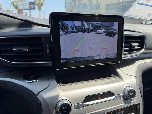 Photo of 2022 AGATE BLACK METALLIC Ford Explorer