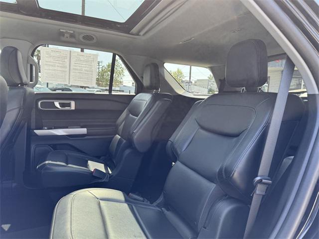 Photo of 2022 AGATE BLACK METALLIC Ford Explorer