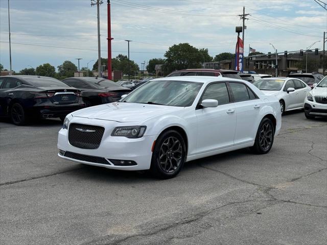 2018 Chrysler 300