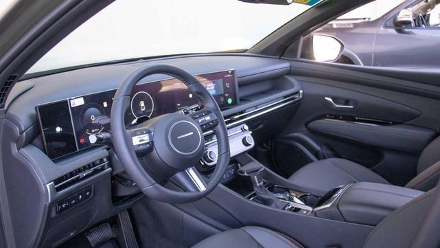 Photo of 2025 Rockwood Green Hyundai SANTA CRUZ