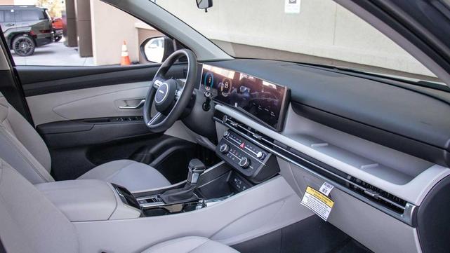 Photo of 2025 Ecotronic Gray Hyundai TUCSON