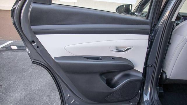 Photo of 2025 Ecotronic Gray Hyundai TUCSON
