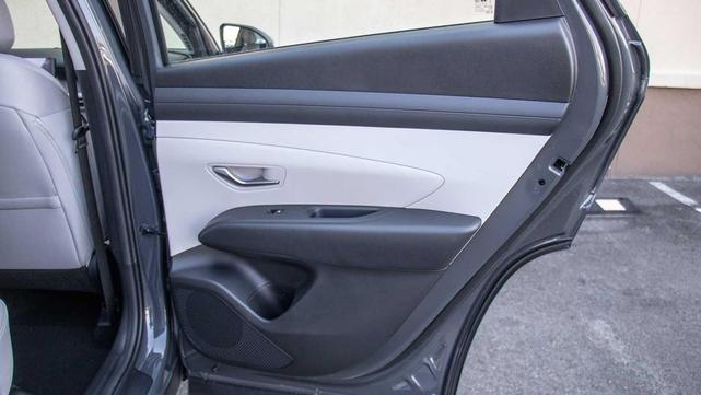 Photo of 2025 Ecotronic Gray Hyundai TUCSON