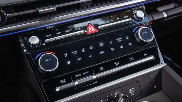 Photo of 2026 Hampton Gray Hyundai SANTA FE
