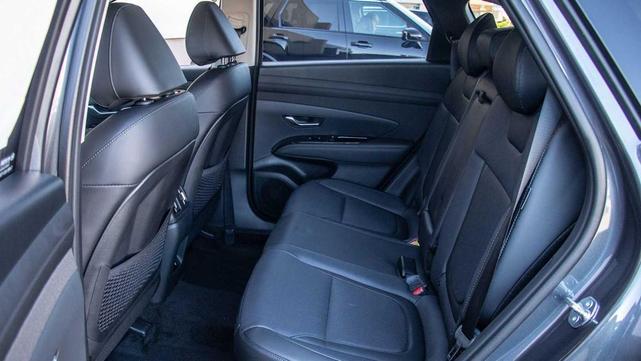 Photo of 2025 Titan Gray Hyundai TUCSON Hybrid
