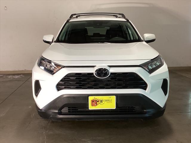 Photo of 2020 Super White Toyota RAV4