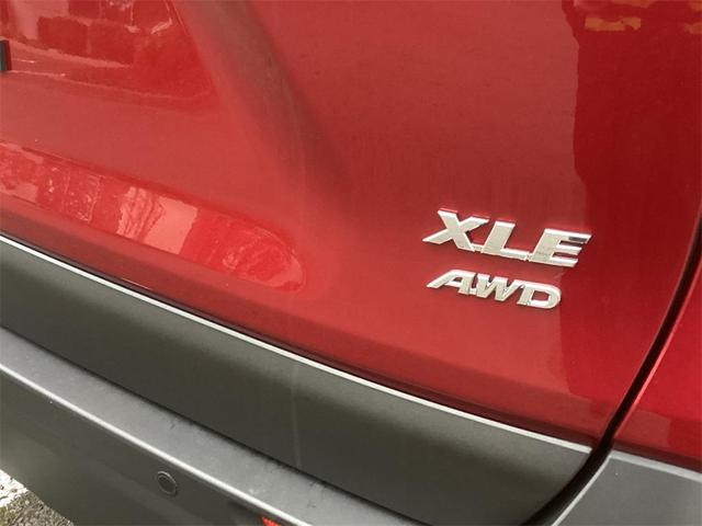 Photo of 2025 Ruby Flare Pearl Toyota RAV4