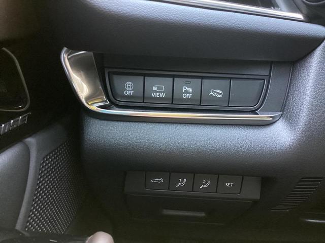 Photo of 2023 Snowflake White Pearl Mica Mazda CX-30