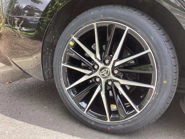 Photo of 2022 Black Metallic Toyota Camry