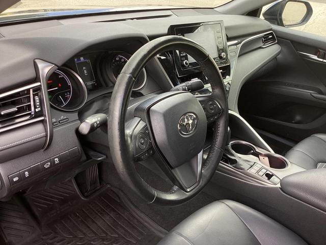 Photo of 2022 Black Metallic Toyota Camry