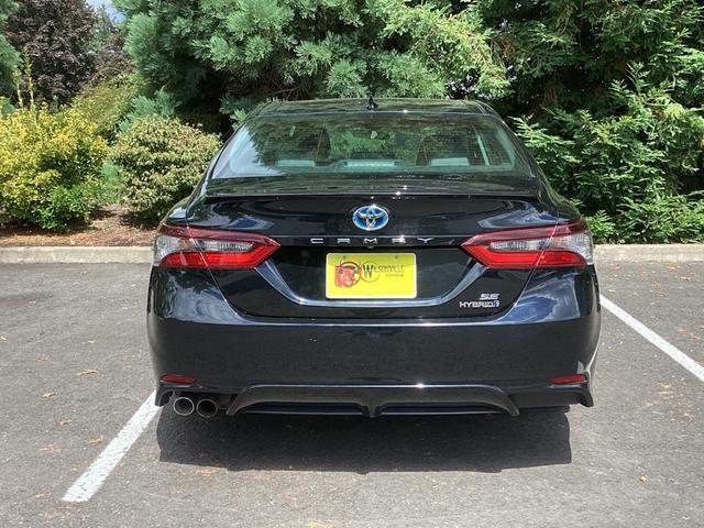 Photo of 2022 Black Metallic Toyota Camry