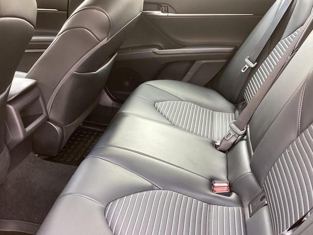 Photo of 2022 Black Metallic Toyota Camry