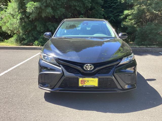 Photo of 2021 Black Metallic Toyota Camry