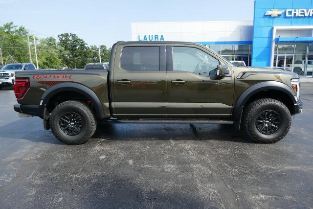 Photo of 2024 Green Ford F-150