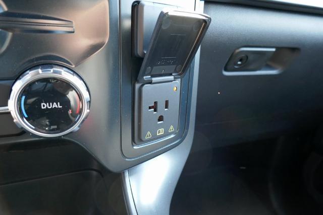 Photo of 2025 Space White Metallic Ford F-150