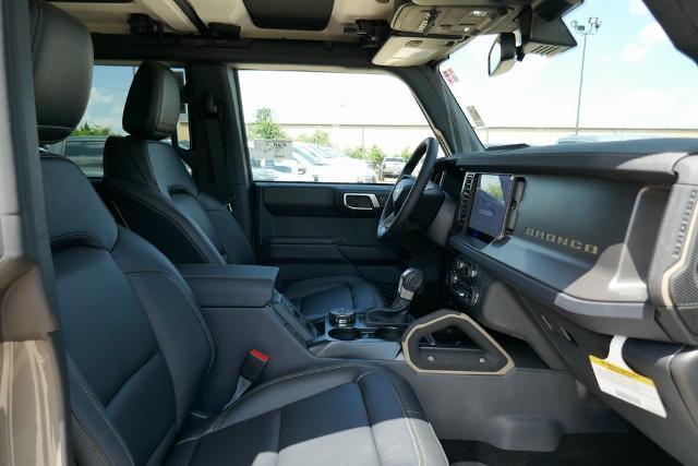 Photo of 2025 Gray Ford Bronco
