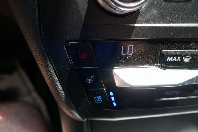 Photo of 2020 Agate Black Metallic Ford Explorer