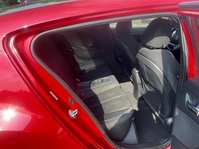 Photo of 2016 Boston Red Hyundai Veloster