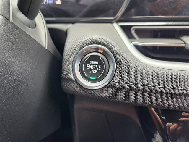 Photo of 2024 Summit White Chevrolet Trailblazer