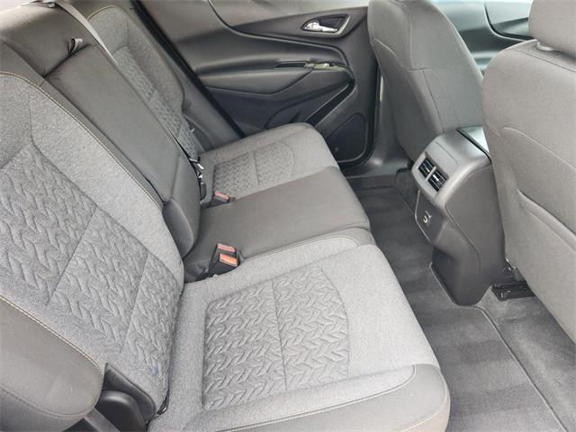 Photo of 2024 Summit White Chevrolet Equinox