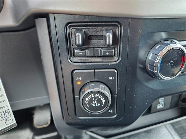 Photo of 2022 Oxford White Ford F-150