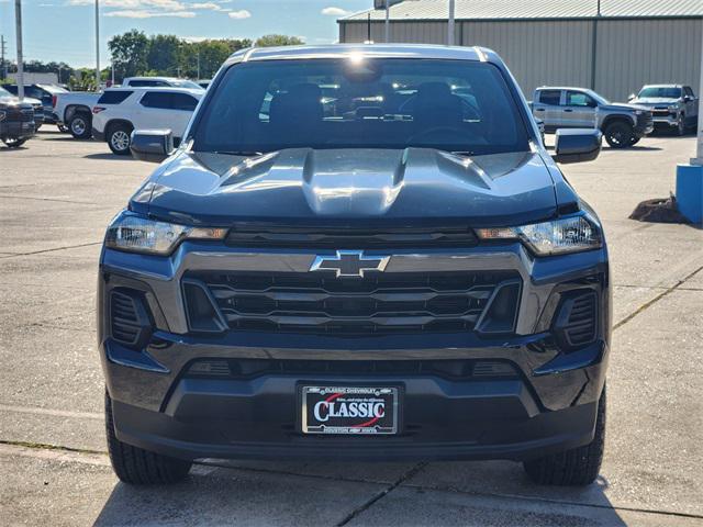 Photo of 2023 Black Chevrolet Colorado