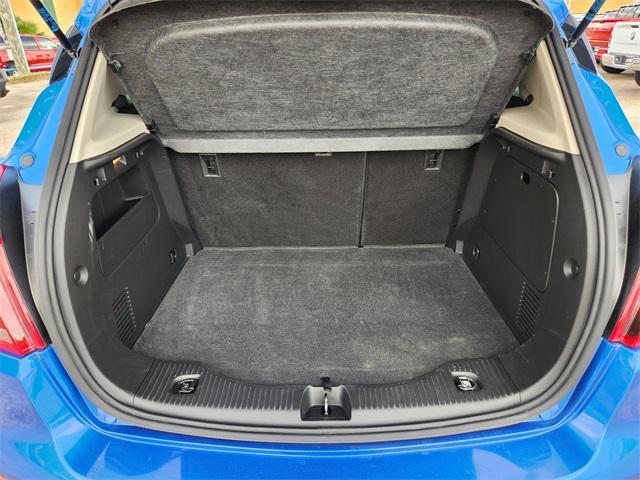 Photo of 2017 Coastal Blue Metallic Buick Encore