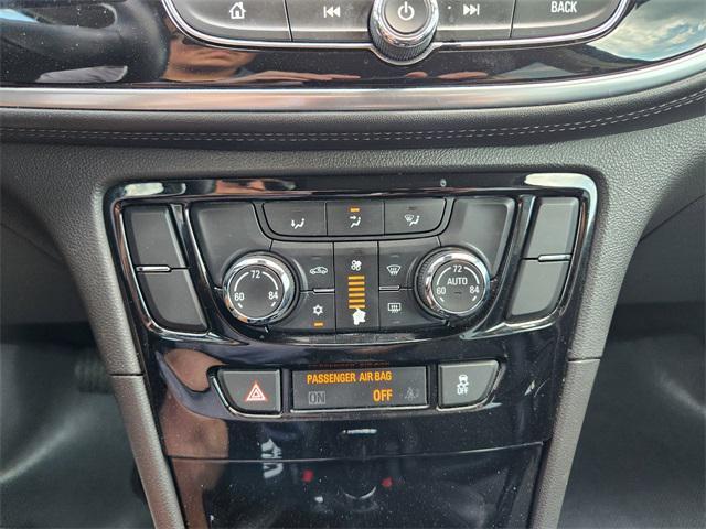 Photo of 2017 Coastal Blue Metallic Buick Encore