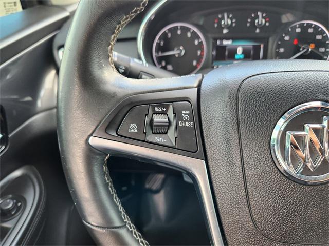 Photo of 2017 Coastal Blue Metallic Buick Encore