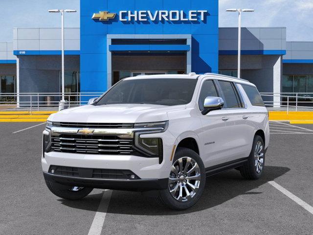 Photo of 2025 Iridescent Pearl Tricoat Chevrolet Suburban