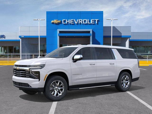 Photo of 2025 Iridescent Pearl Tricoat Chevrolet Suburban