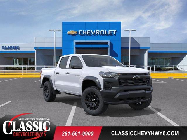 Photo of 2026 Summit White Chevrolet Colorado