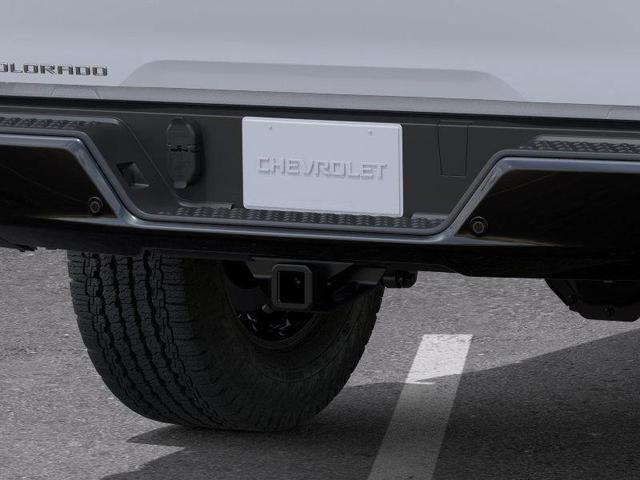 Photo of 2026 Summit White Chevrolet Colorado