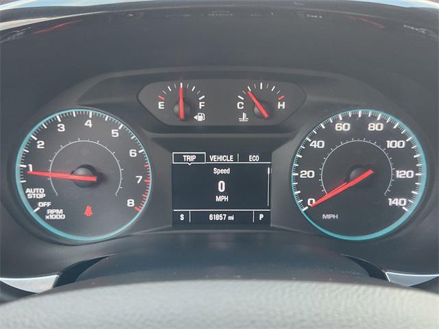 Photo of 2022 Summit White Chevrolet Traverse