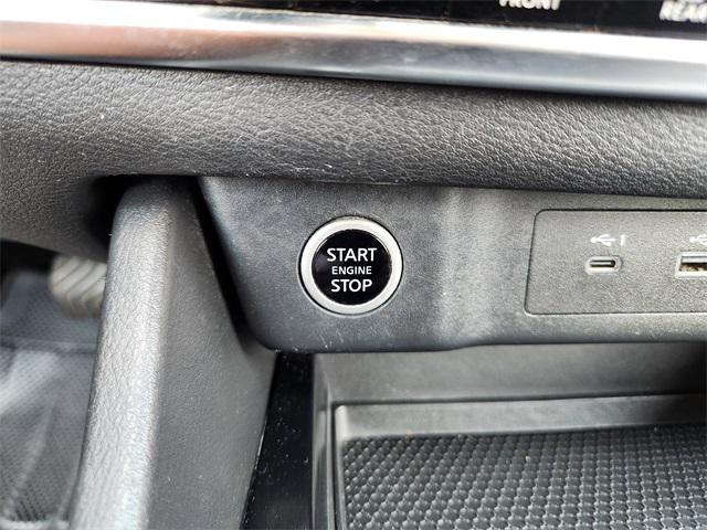 Photo of 2023 Gun Metallic Nissan Rogue