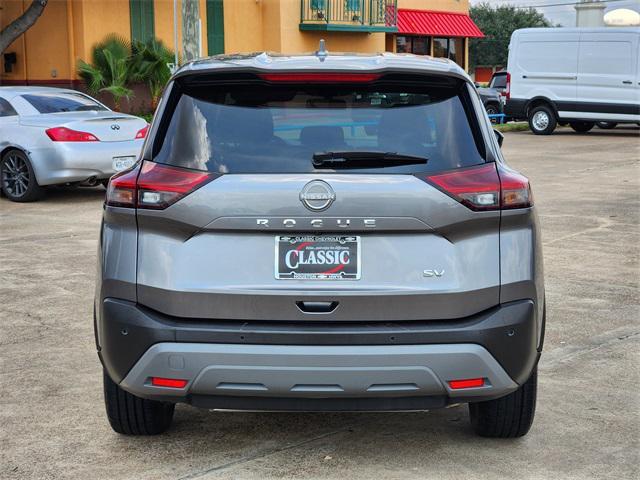 Photo of 2023 Gun Metallic Nissan Rogue