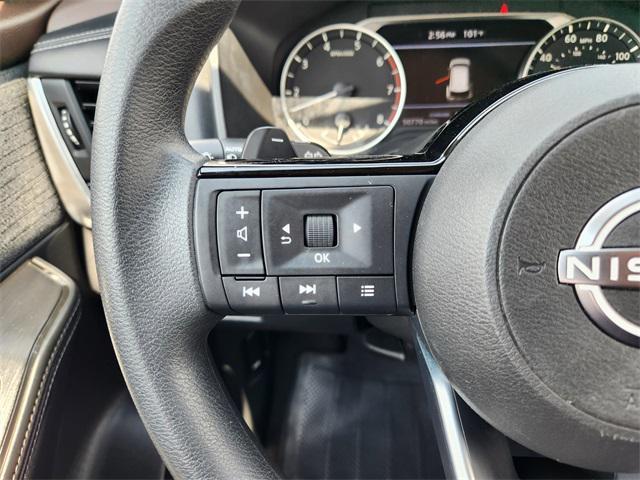 Photo of 2023 Gun Metallic Nissan Rogue