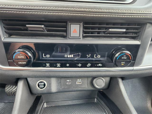 Photo of 2023 Gun Metallic Nissan Rogue