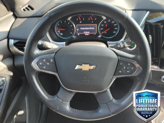 Photo of 2023 Black Cherry Metallic Chevrolet Traverse